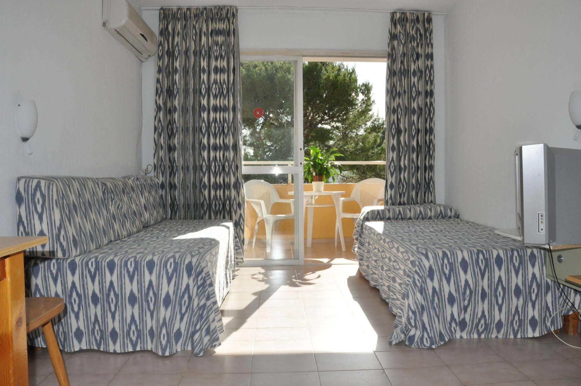 Alper Apartments Mallorca Palmanova Εξωτερικό φωτογραφία