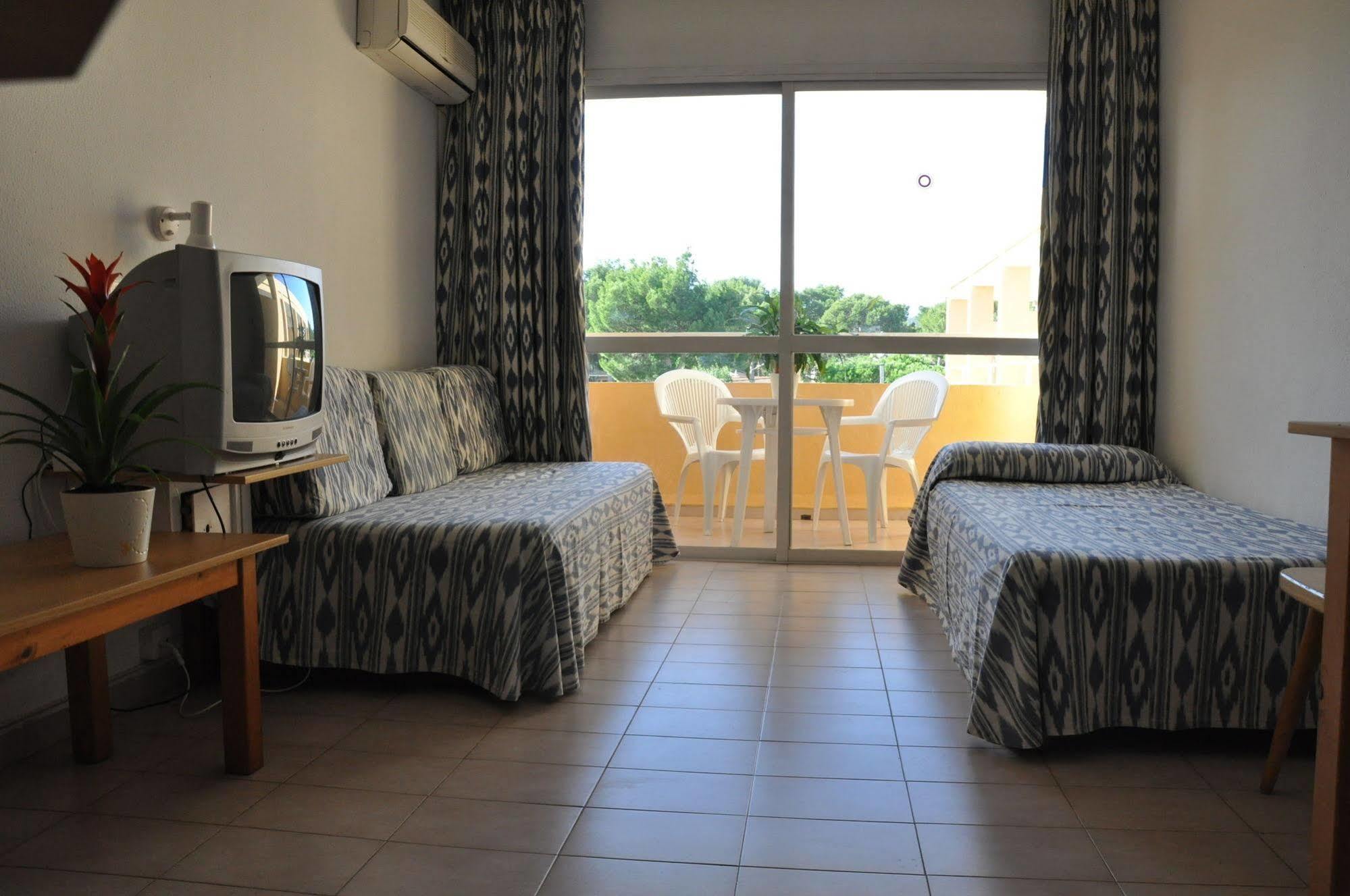 Alper Apartments Mallorca Palmanova Εξωτερικό φωτογραφία